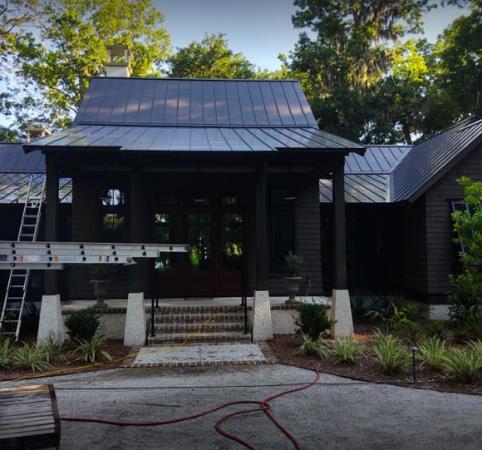 Tree Frog Roof and Exterior Cleaning: Service Image-6 Tree Frog Roof and Exterior Cleaning: Service Image-6